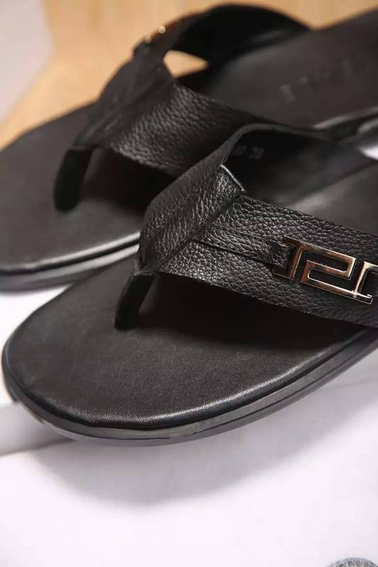 V Men slippers AAA-005