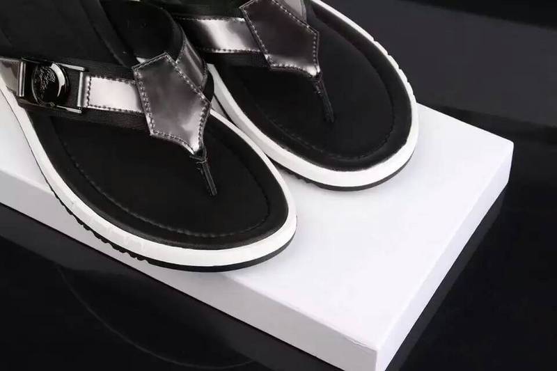 V Men slippers AAA-011