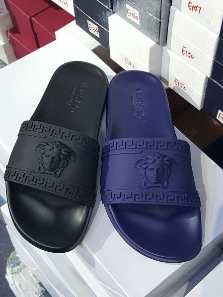 V Men slippers AAA-020