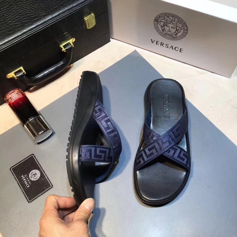 V men slippers AAA-099