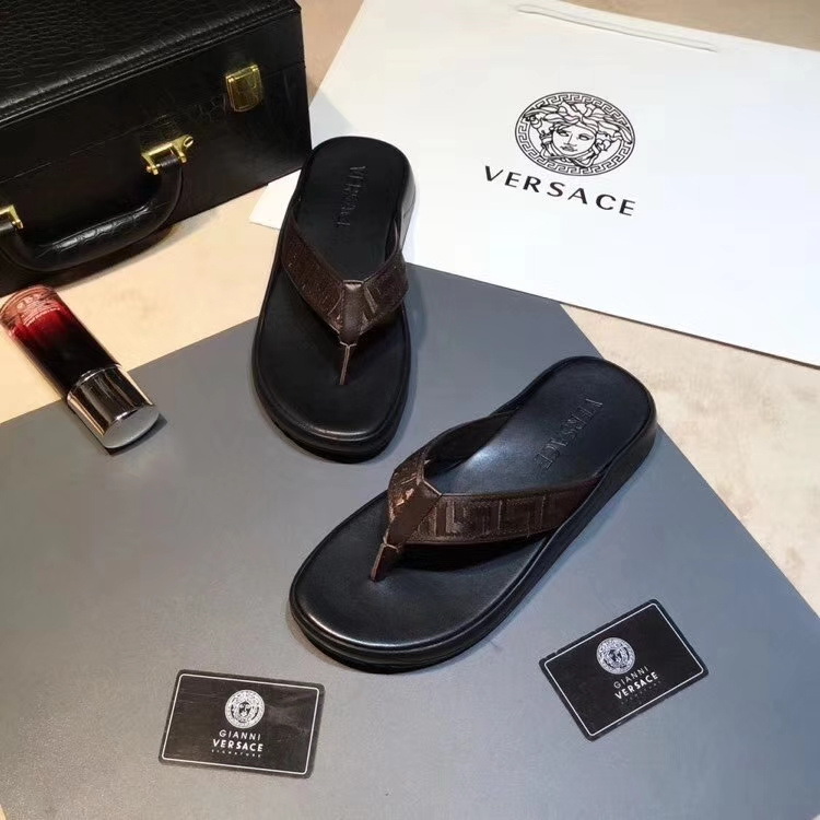 V men slippers AAA-100