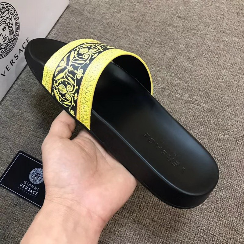 V men slippers AAA-113