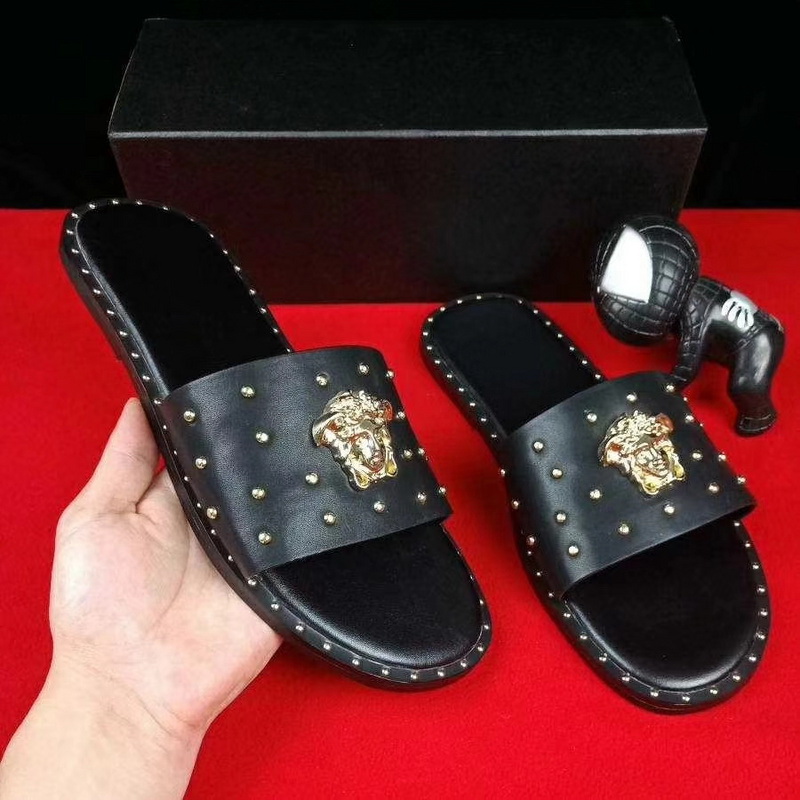 V men slippers AAA-118