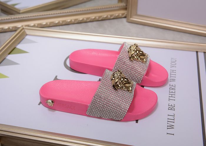 V women slippers AAA-012