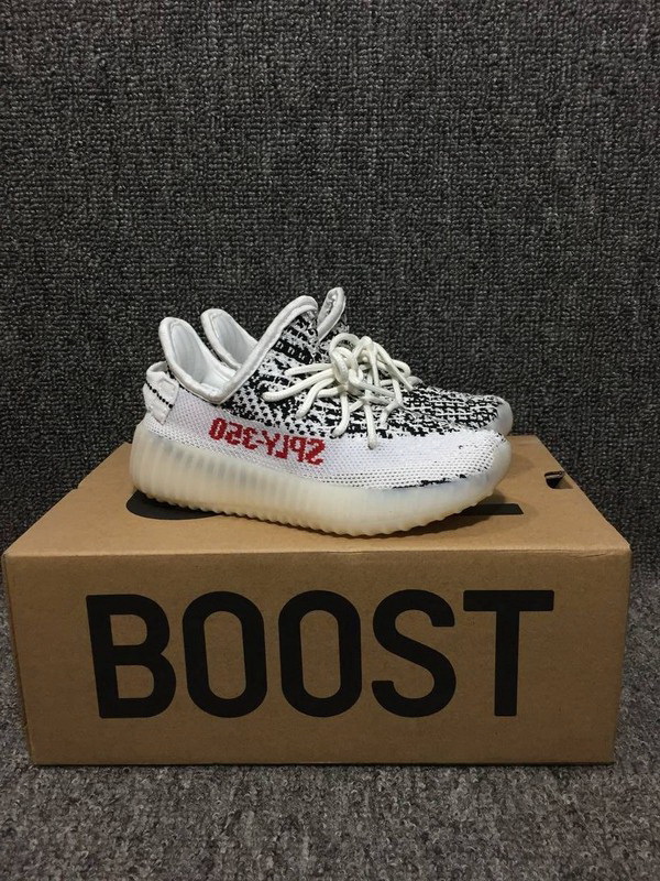 AD Yeezy 350 Boost V2 kids shoes-058