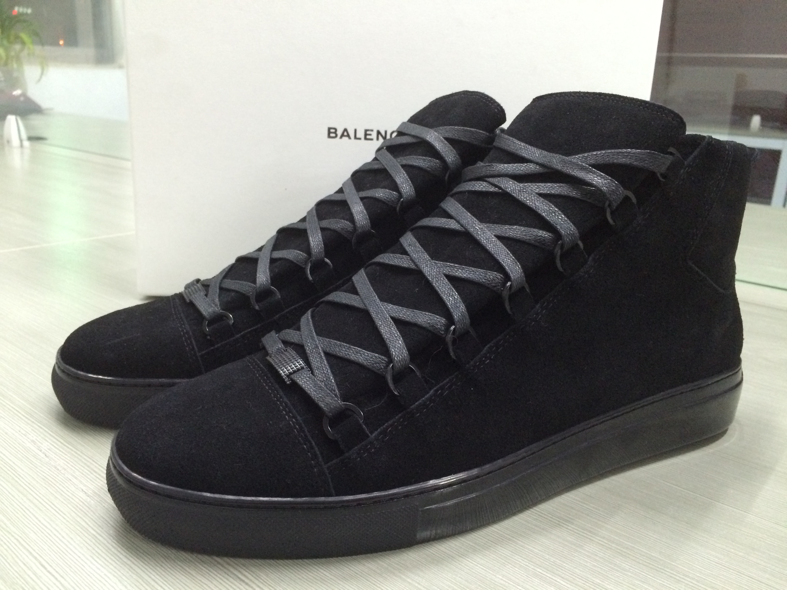 Balenciaga Arena high-top Black suede Sneaker