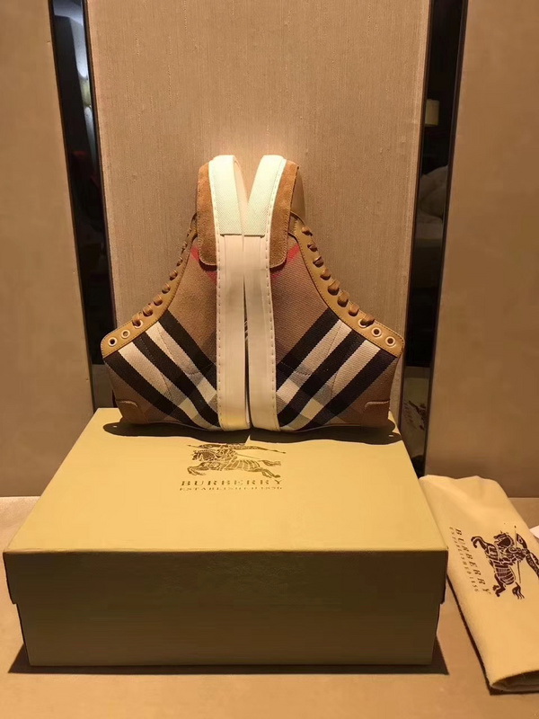 Burberry men shoes 1:1 quality-012