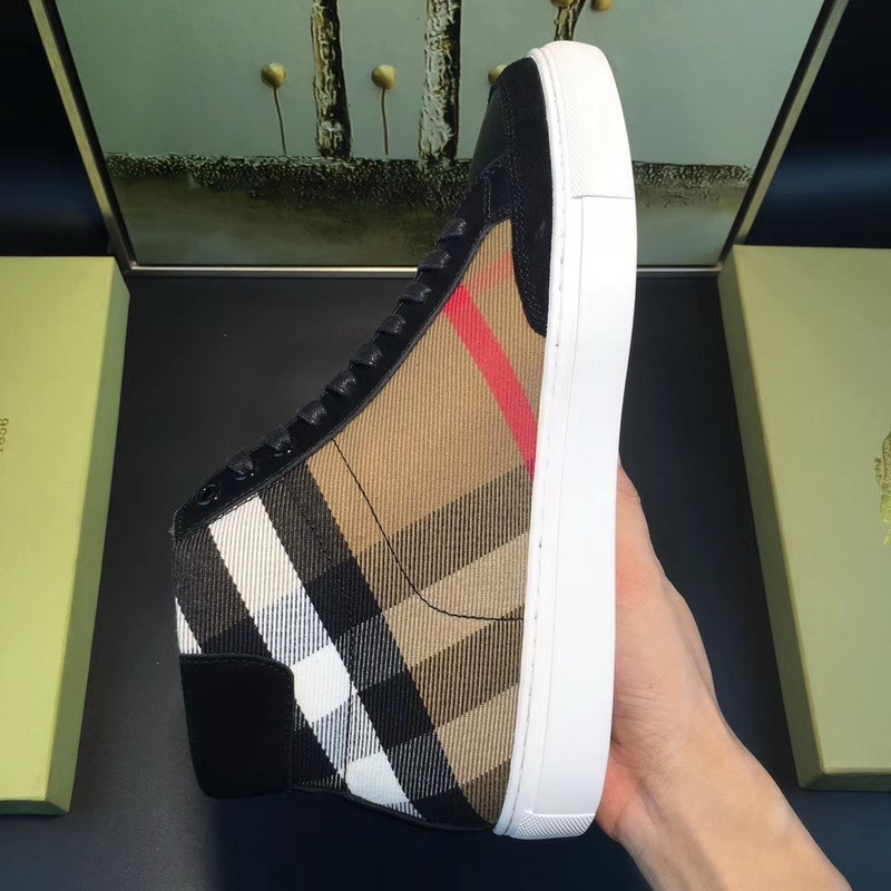 Burberry men shoes 1:1 quality-025