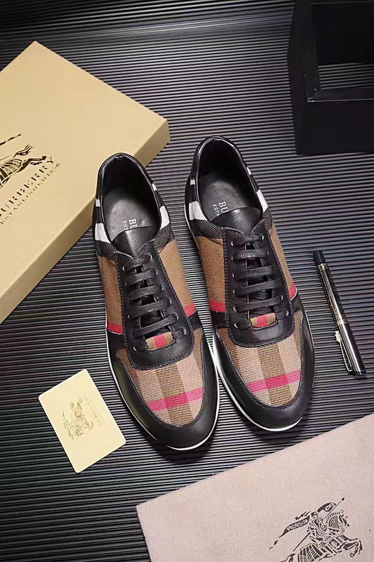 Burberry men shoes 1:1 quality-043