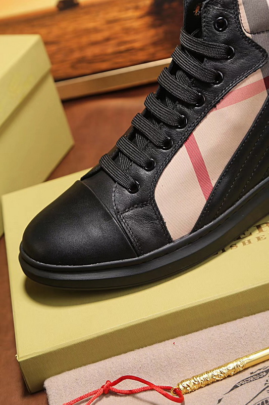 Burberry men shoes 1:1 quality-046