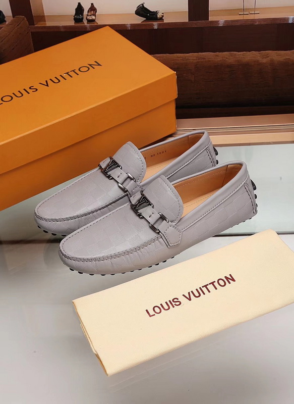 LV Men shoes 1:1 quality-1023