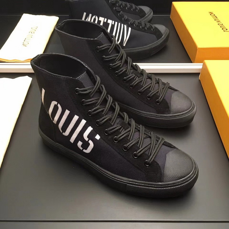 LV Men shoes 1:1 quality-1084