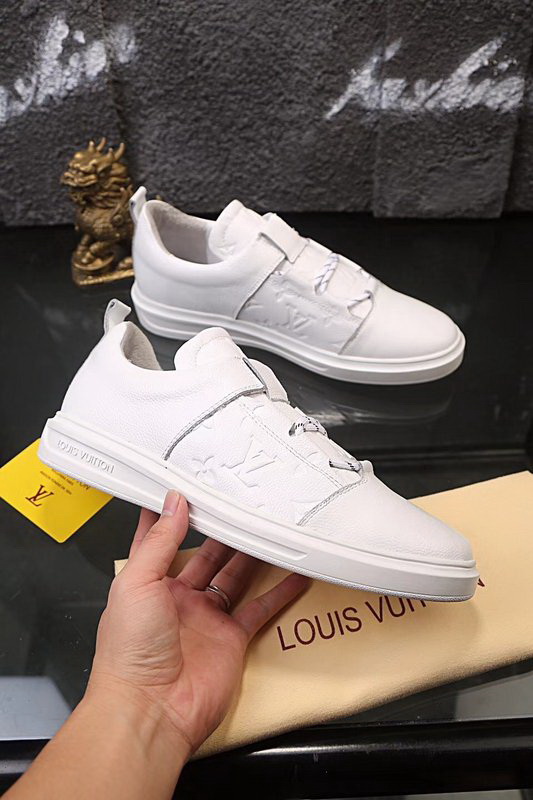 LV Men shoes 1:1 quality-1088