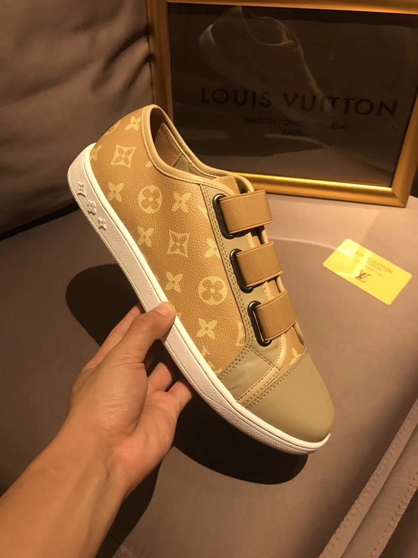 LV Men shoes 1:1 quality-1091