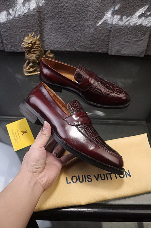 LV Men shoes 1:1 quality-1130