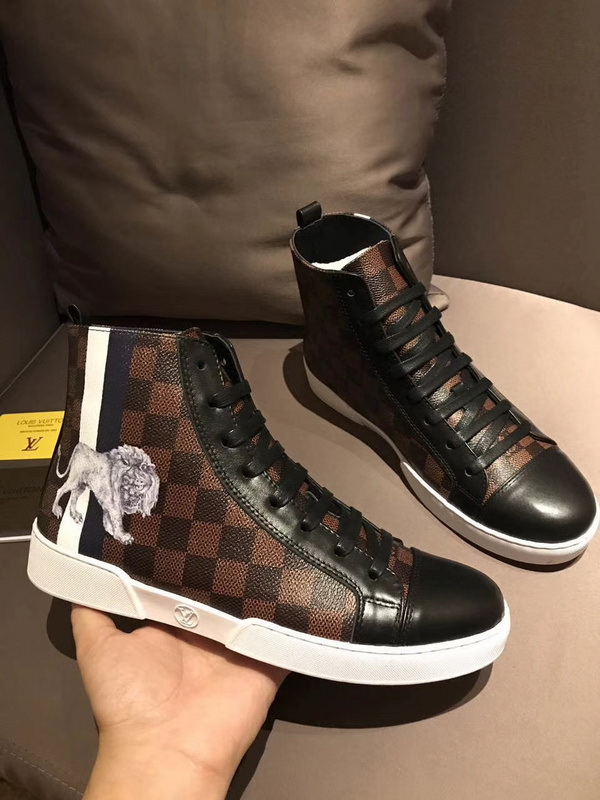 LV Men shoes 1:1 quality-1223