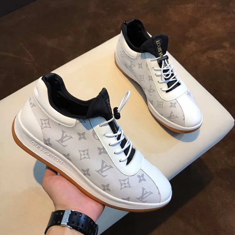 LV Men shoes 1:1 quality-1244