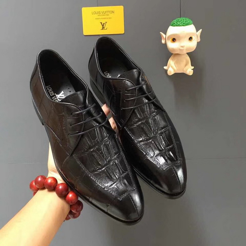 LV Men shoes 1:1 quality-1296