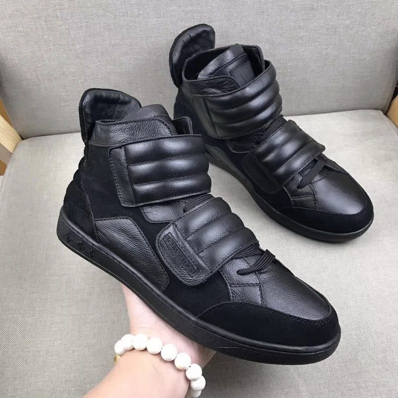 LV Men shoes 1:1 quality-1341