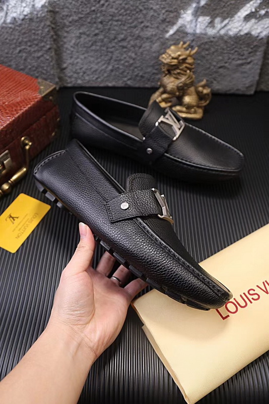 LV Men shoes 1:1 quality-1393