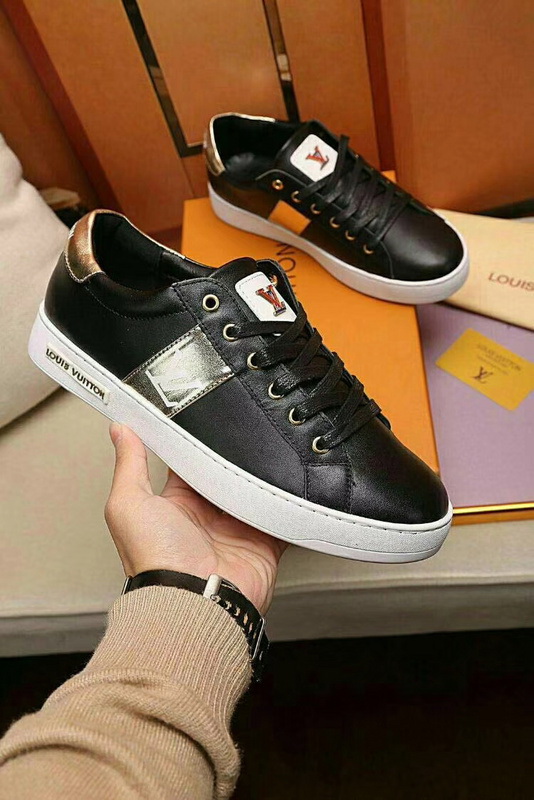 LV Men shoes 1:1 quality-1398