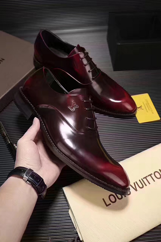 LV Men shoes 1:1 quality-1438