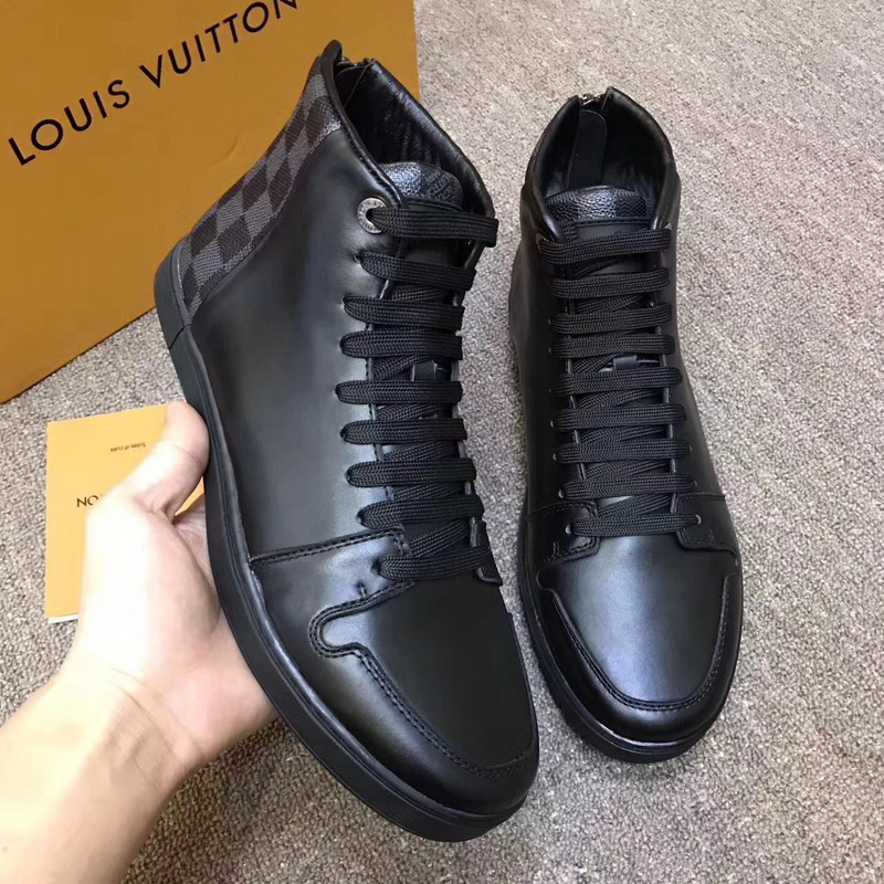 LV Men shoes 1:1 quality-1472