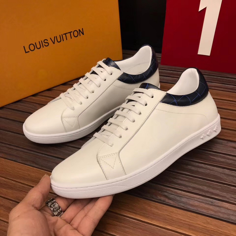 LV Men shoes 1:1 quality-1479