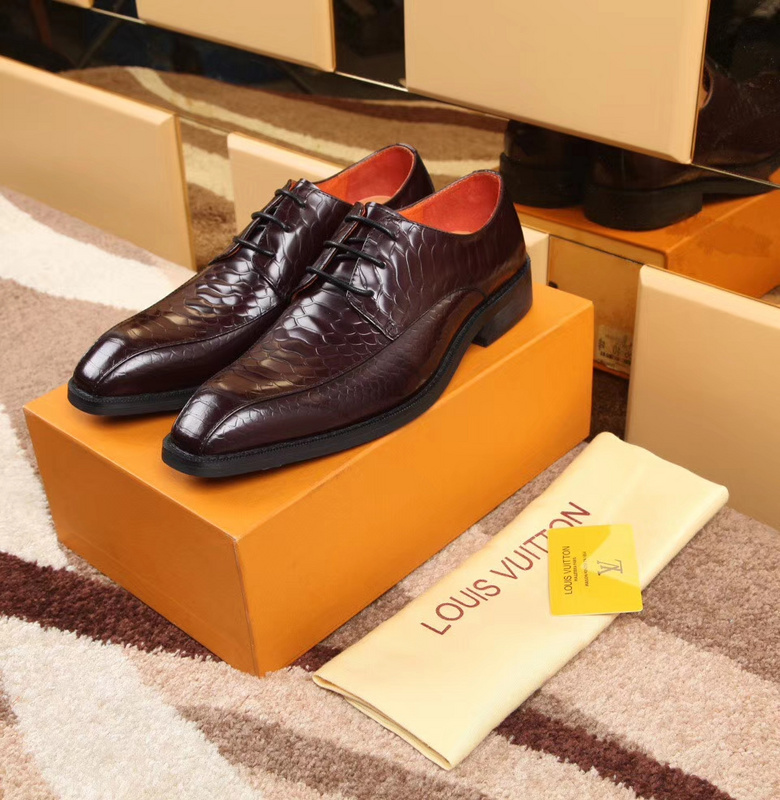 LV Men shoes 1:1 quality-1489