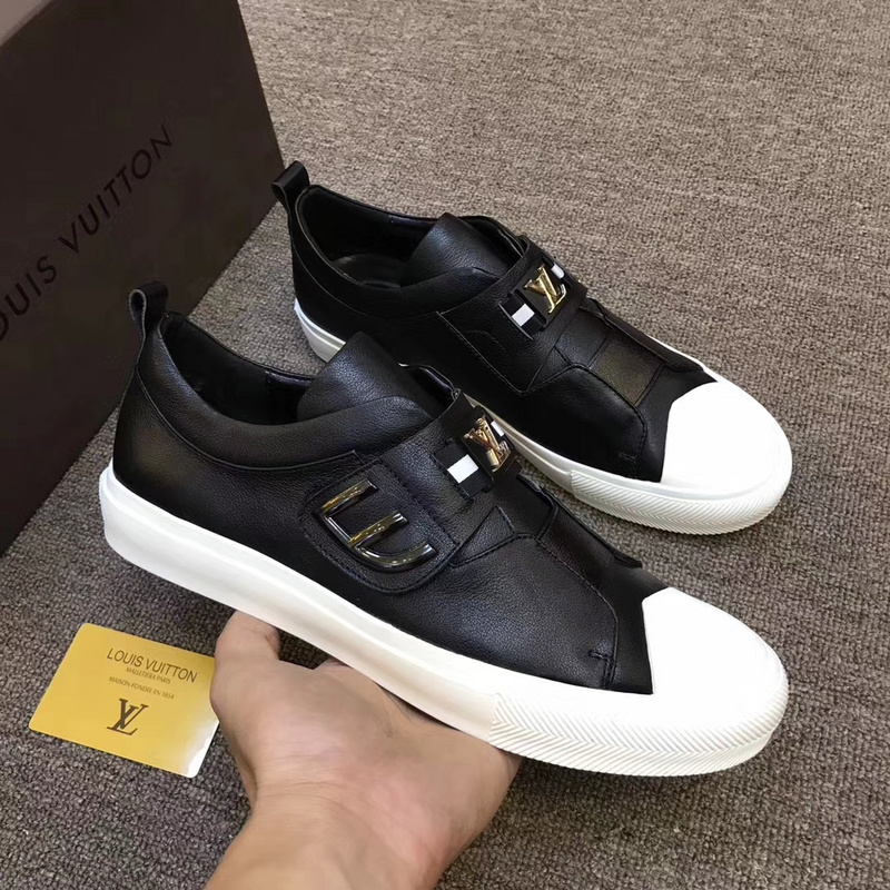 LV Men shoes 1:1 quality-1510