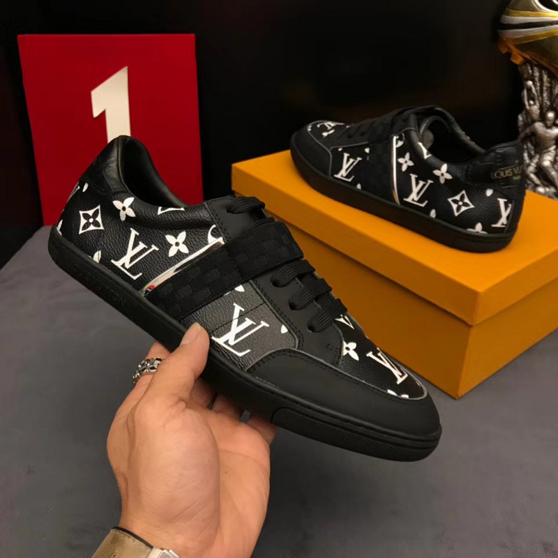 LV Men shoes 1:1 quality-1512