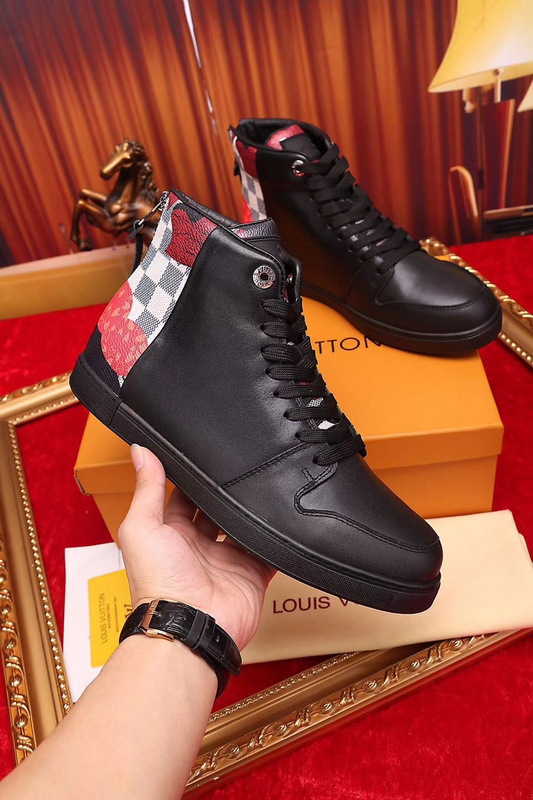 LV Men shoes 1:1 quality-1515