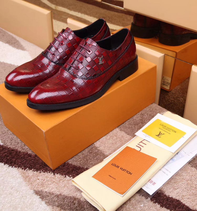 LV Men shoes 1:1 quality-1527