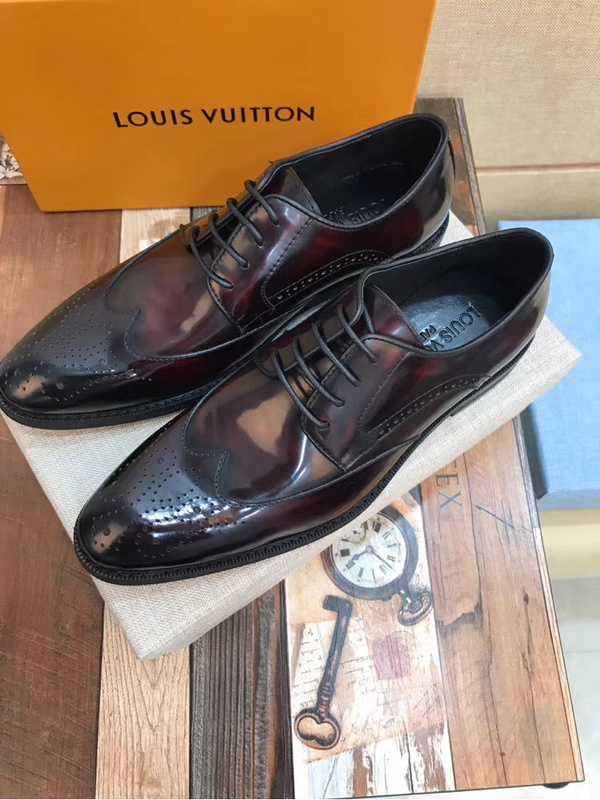 LV Men shoes 1:1 quality-1587