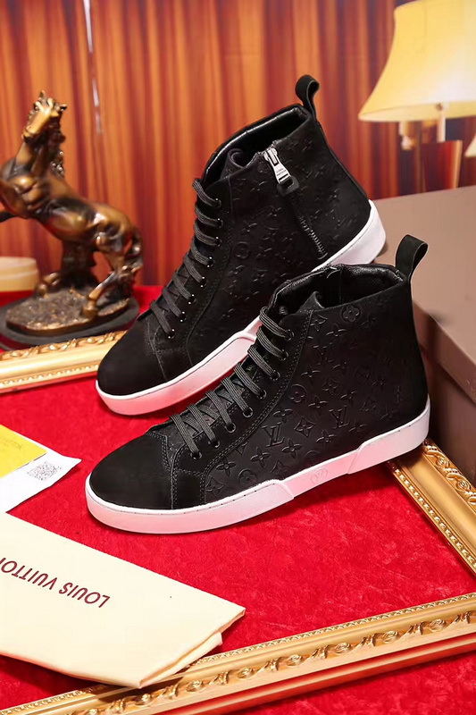 LV Men shoes 1:1 quality-1635