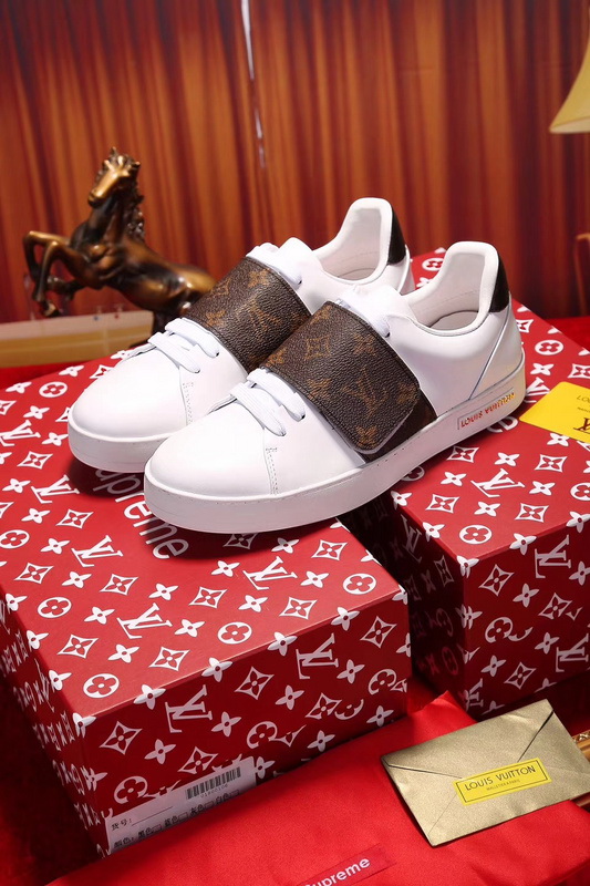 LV Men shoes 1:1 quality-1639