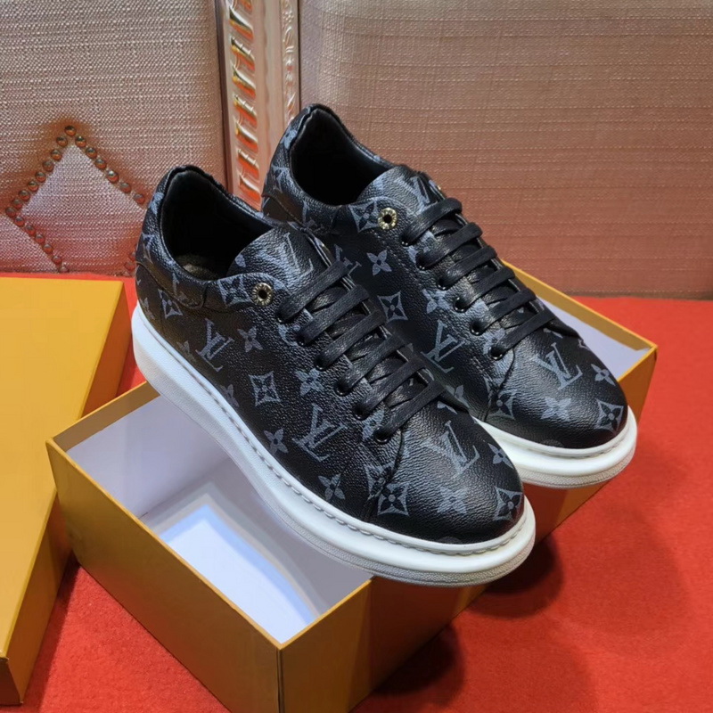 LV Men shoes 1:1 quality-1648