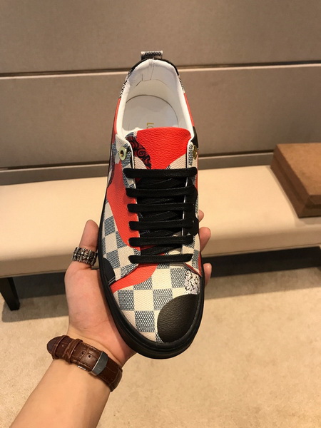 LV Men shoes 1:1 quality-1708