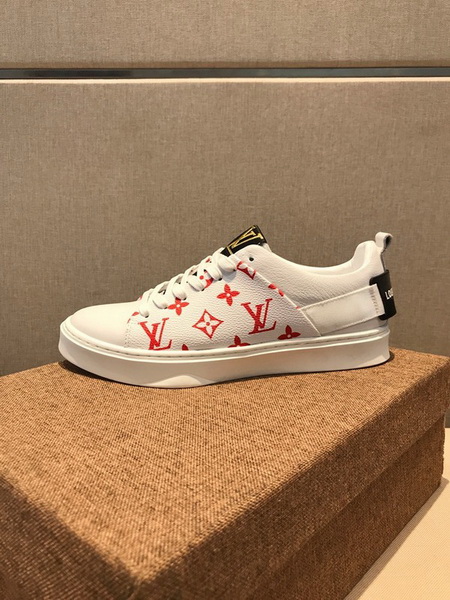 LV Men shoes 1:1 quality-1710