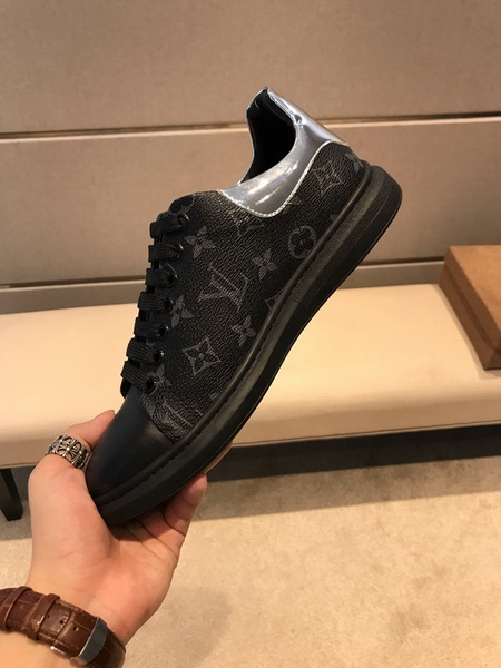 LV Men shoes 1:1 quality-1711