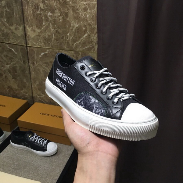 LV Men shoes 1:1 quality-1722