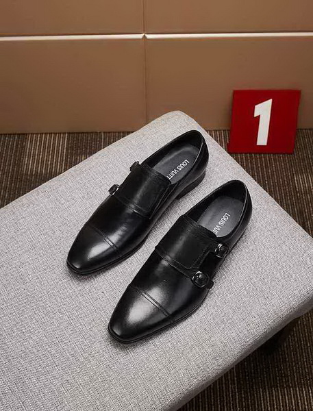 LV Men shoes 1:1 quality-1735