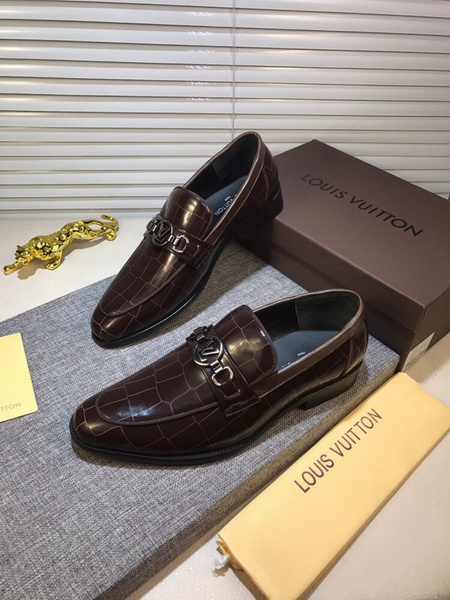 LV Men shoes 1:1 quality-1743