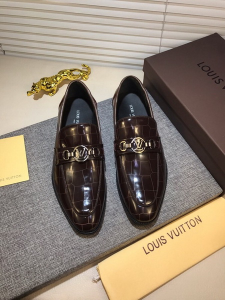 LV Men shoes 1:1 quality-1743