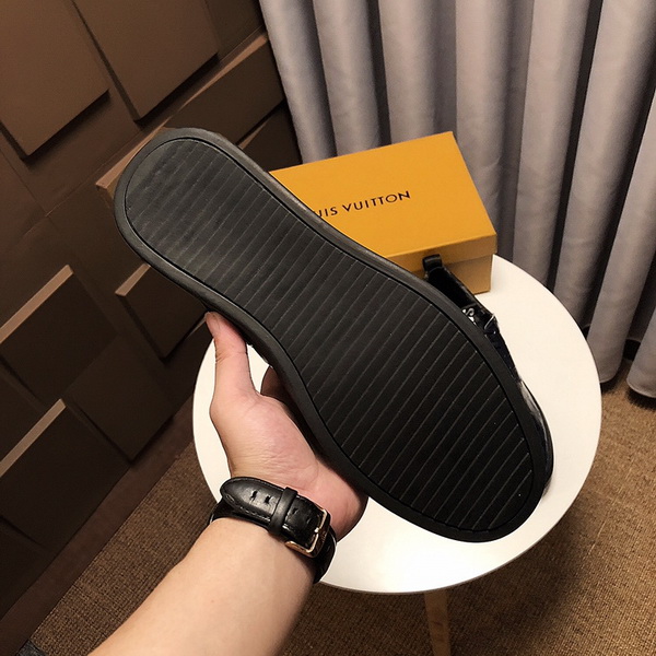 LV Men shoes 1:1 quality-1749