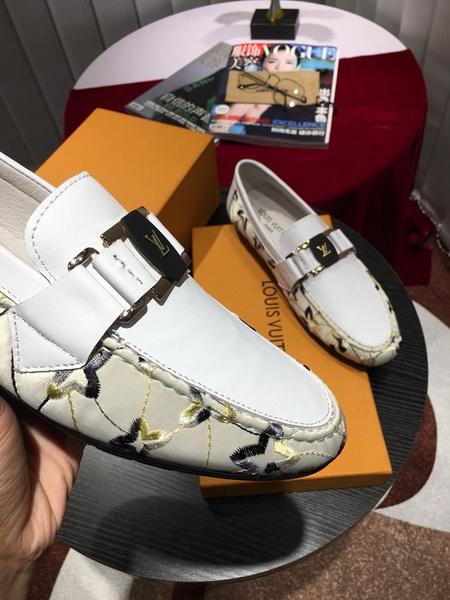 LV Men shoes 1:1 quality-1752