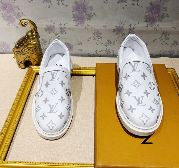 LV Men shoes 1:1 quality-1756