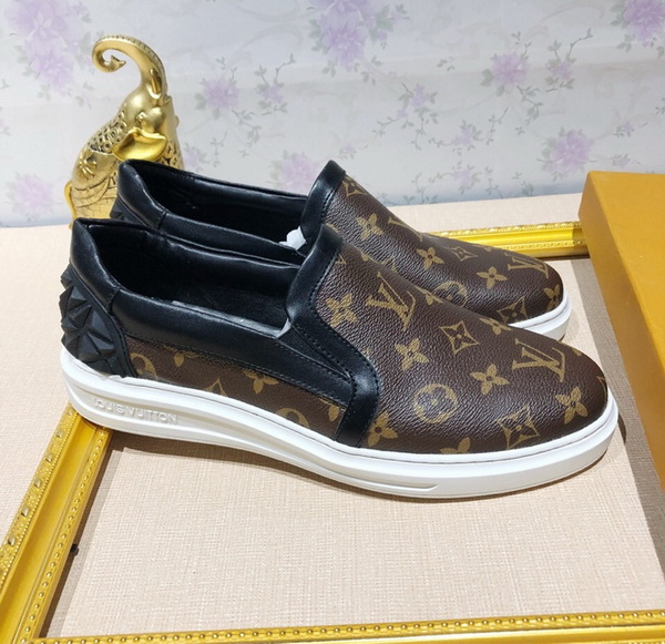 LV Men shoes 1:1 quality-1758