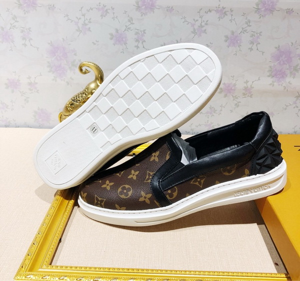 LV Men shoes 1:1 quality-1758