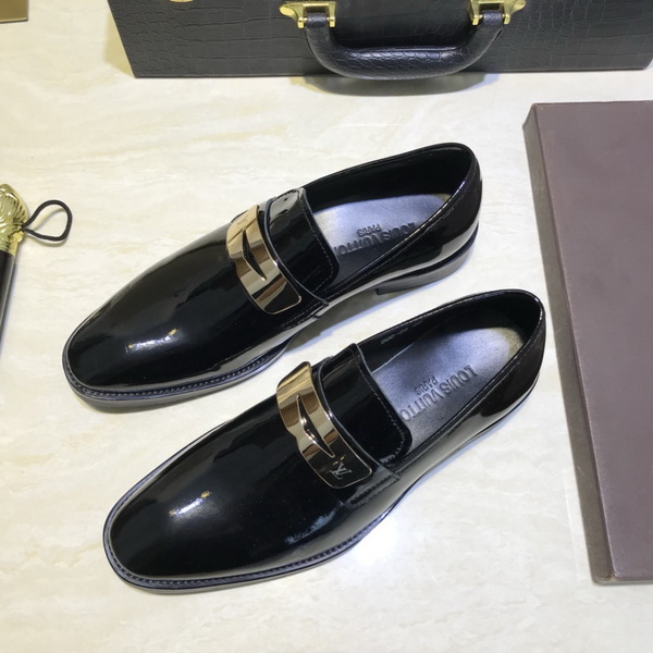 LV Men shoes 1:1 quality-1786